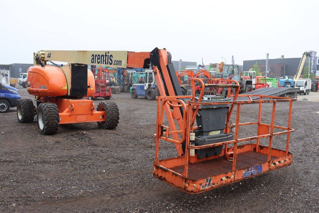JLG 800AJ Articulated Telescopic Boom Lift Diesel 230kg 26.4m 2018