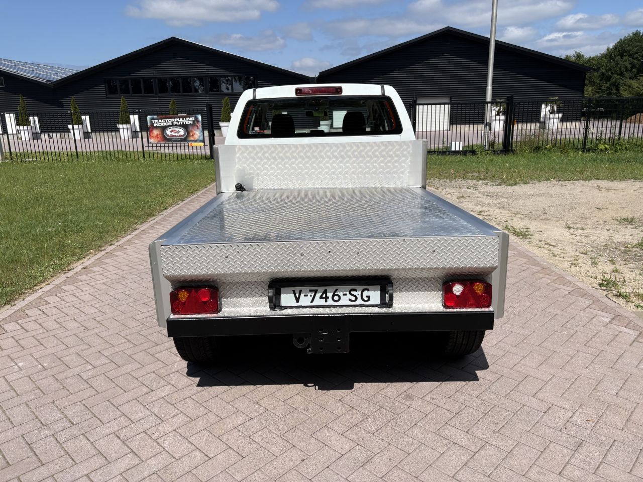 Be trekker isuzu D-Max 1.9 4X4 AUTOMAAT CLIXTAR
