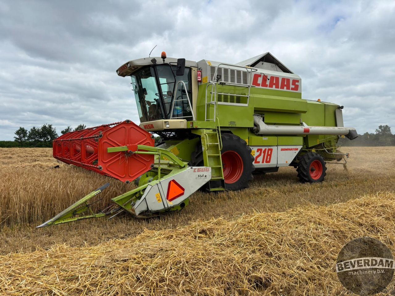 Claas Dominator 218 C600