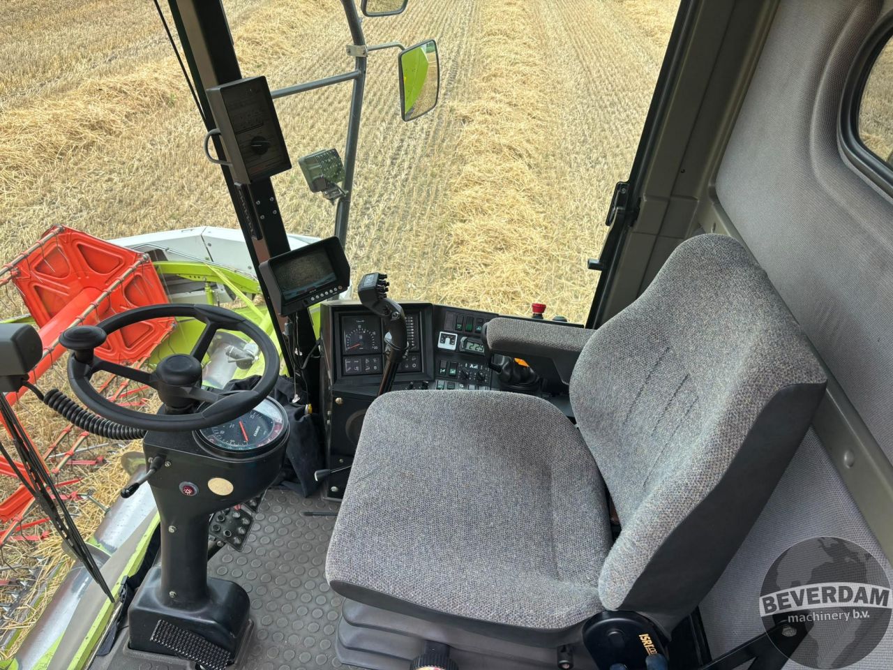 Claas Dominator 218 C600