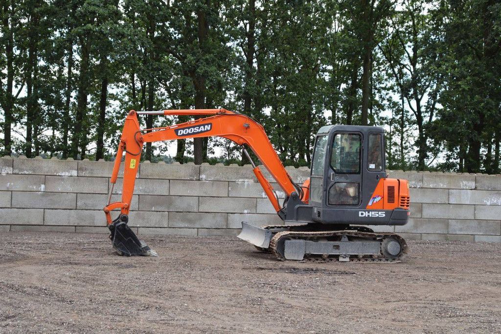 Rupsgraafmachine Doosan DH55-V Diesel
