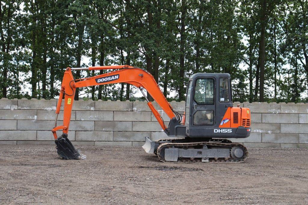 Rupsgraafmachine Doosan DH55-V Diesel