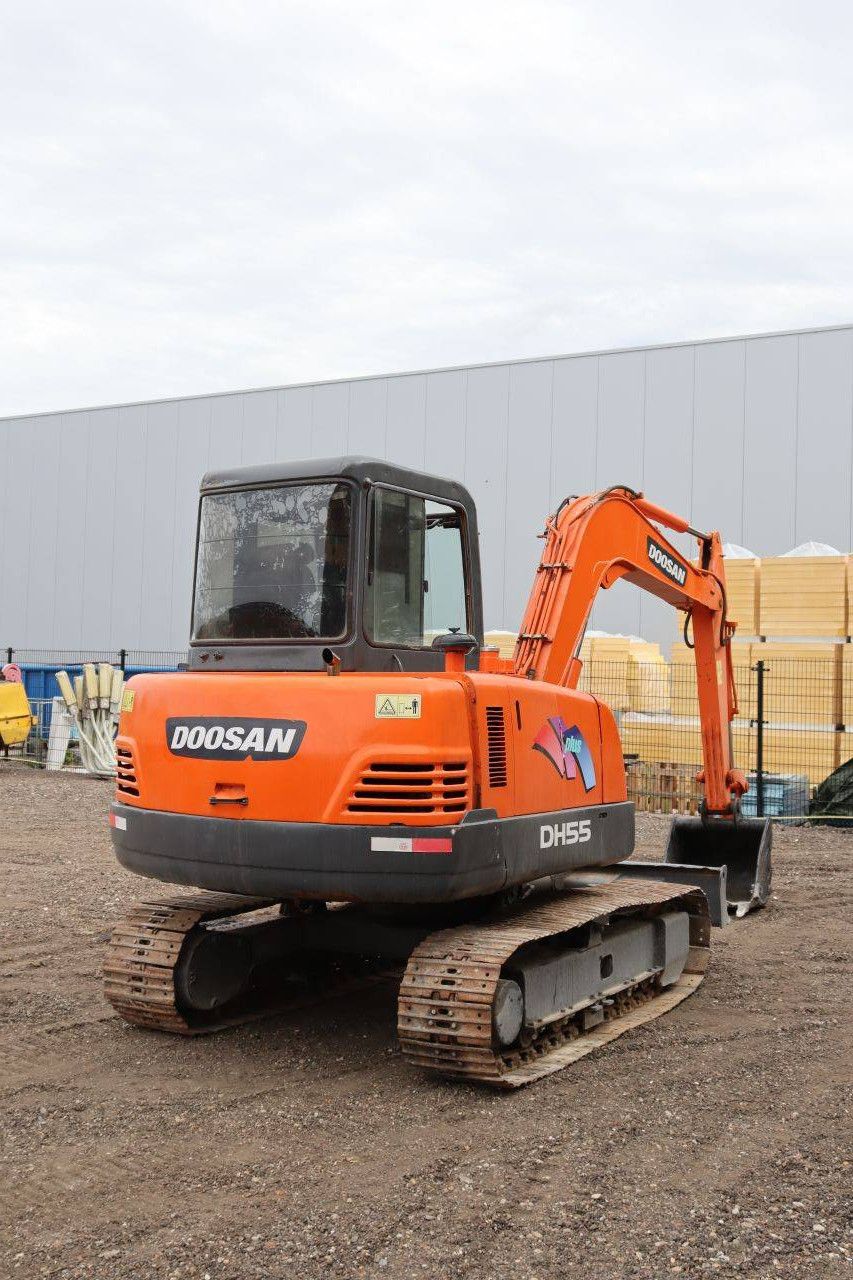 Rupsgraafmachine Doosan DH55-V Diesel