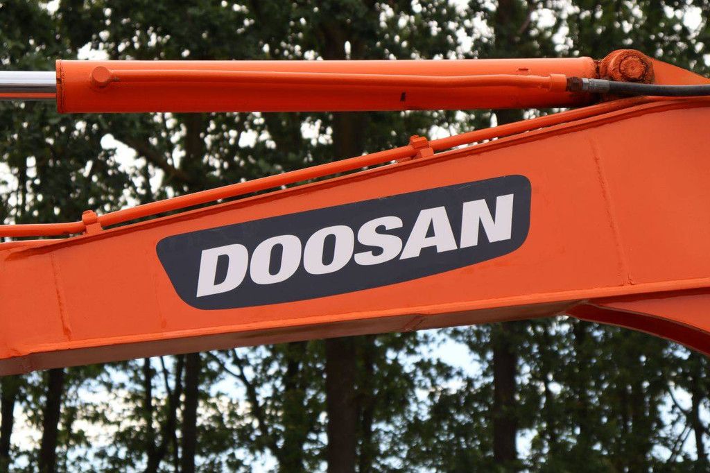 Rupsgraafmachine Doosan DH55-V Diesel