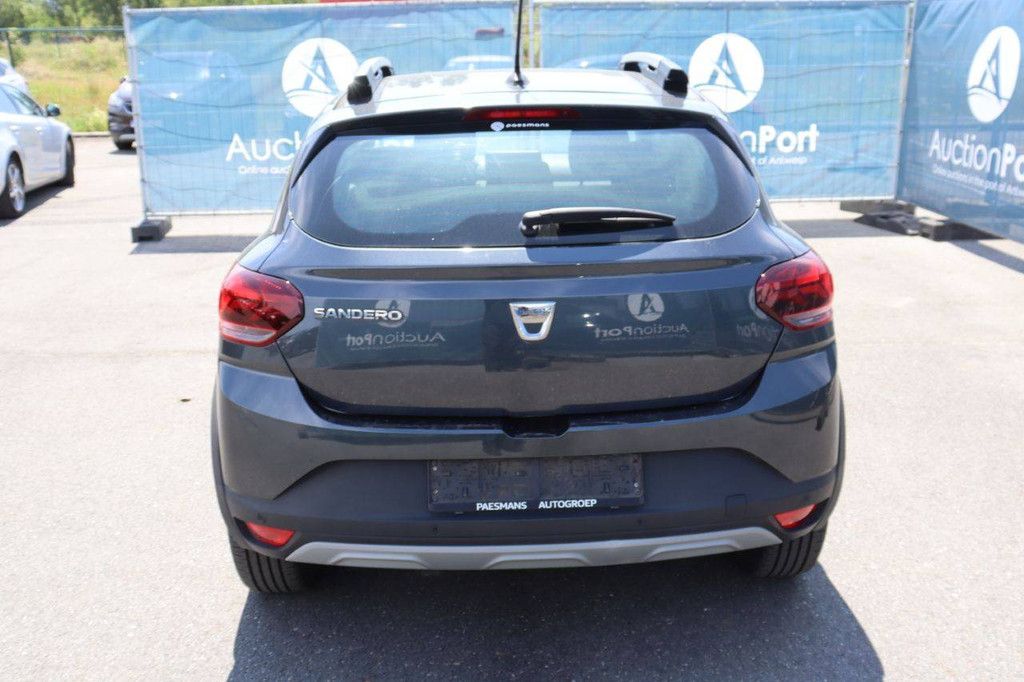 Passenger car Dacia Sandero Petrol 91hp 2021 (Margin)