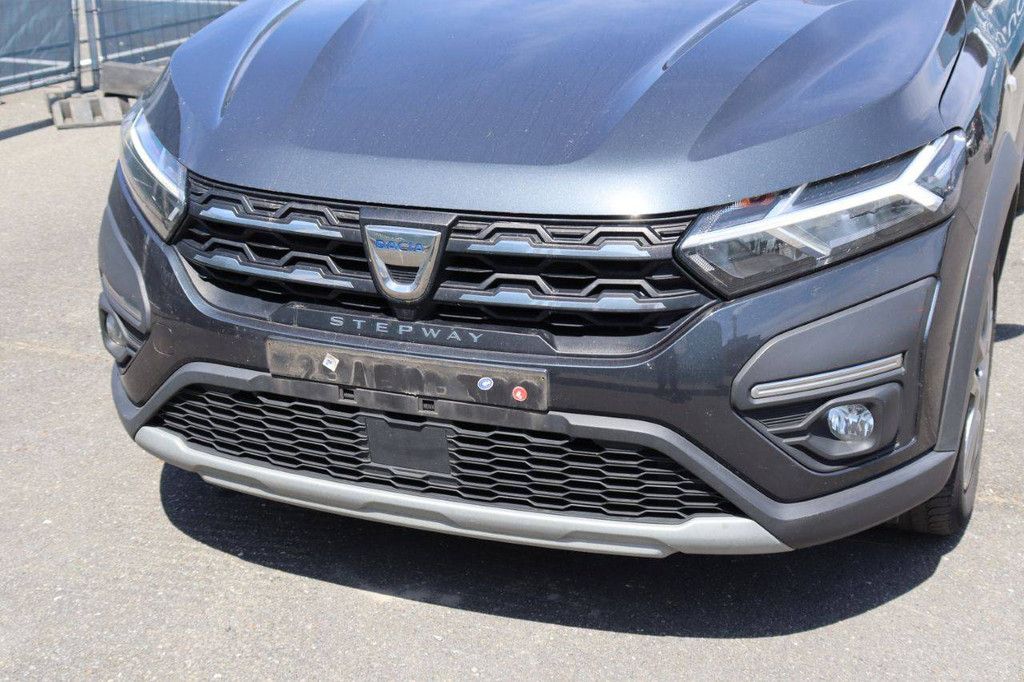 Passenger car Dacia Sandero Petrol 91hp 2021 (Margin)