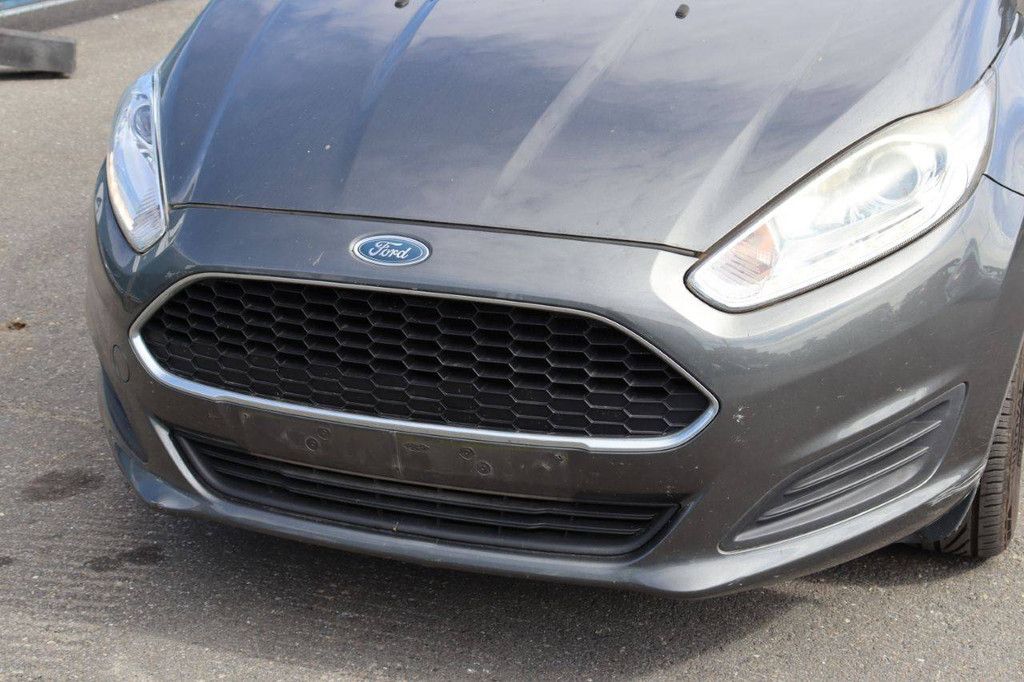 Passenger car Ford Fiesta Petrol 80hp 2016 (Margin)