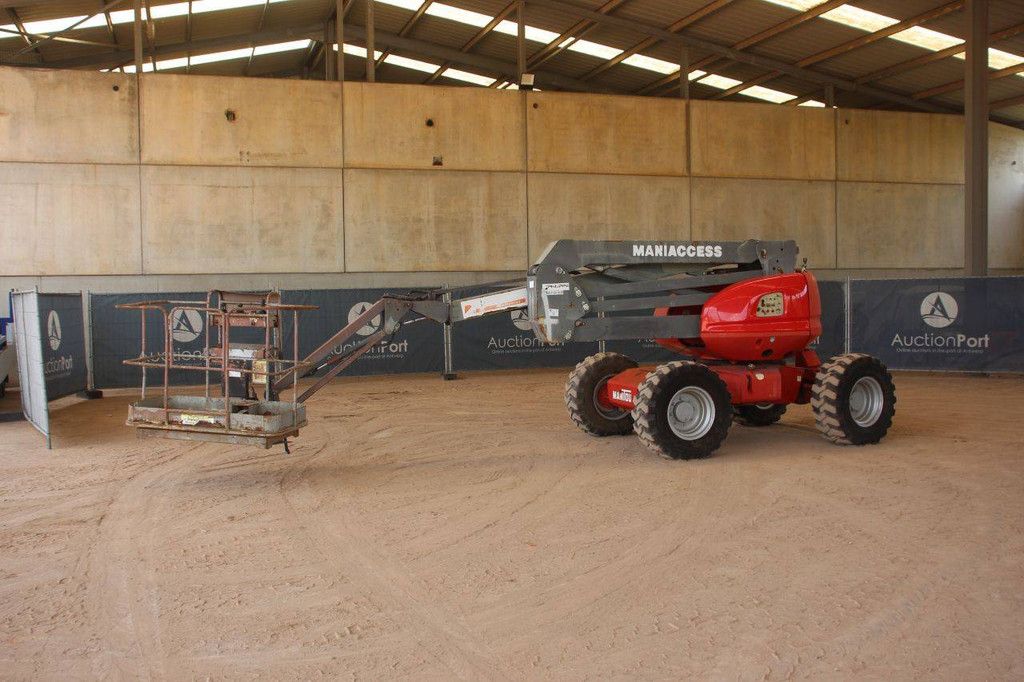 Manitou 165 ATJ Diesel Articulated Boom Lift 16.5m 2008