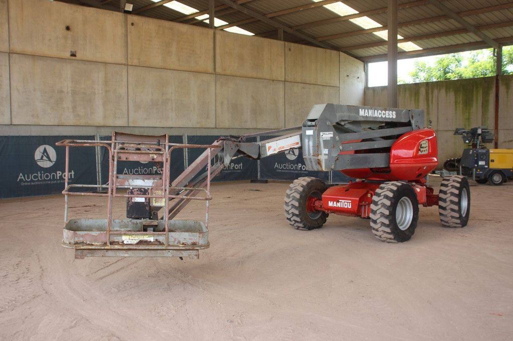 Manitou 165 ATJ Diesel Articulated Boom Lift 16.5m 2008