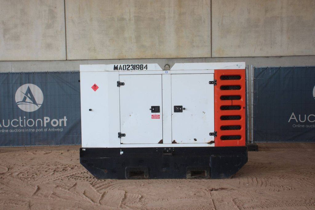 Generator SDMO R90C3 Diesel 80kVA 2011