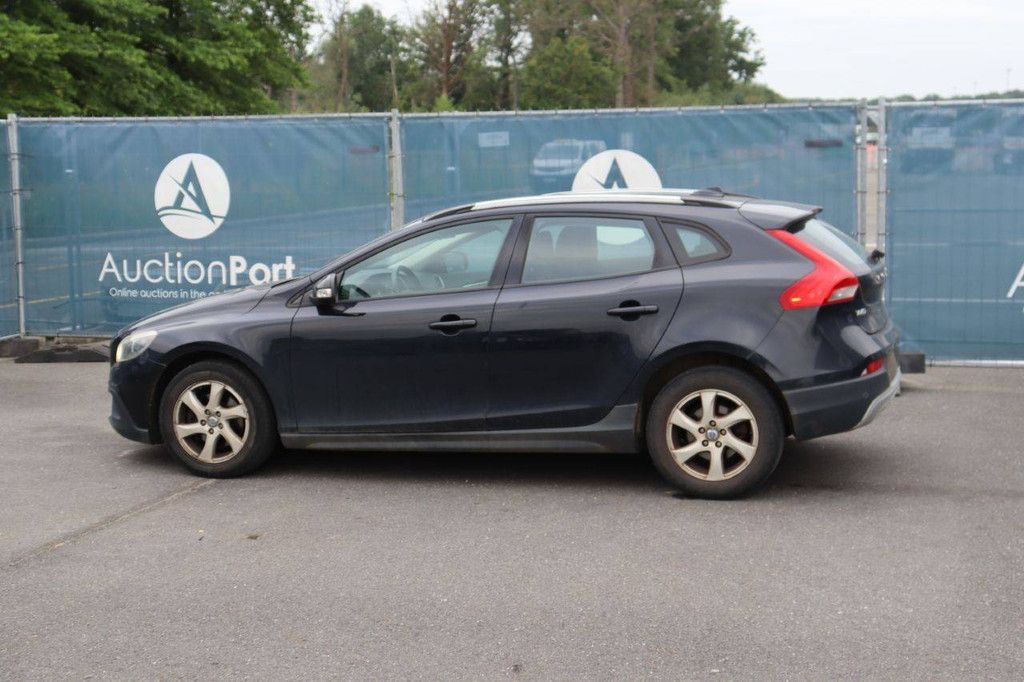 Passenger car Volvo V40 Diesel 115hp 2014 (Margin)
