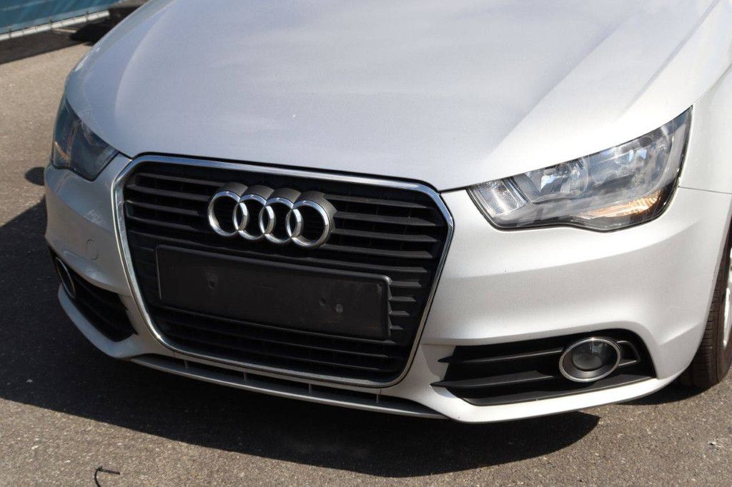 Passenger car Audi A1 Petrol 86hp 2013 (Margin)
