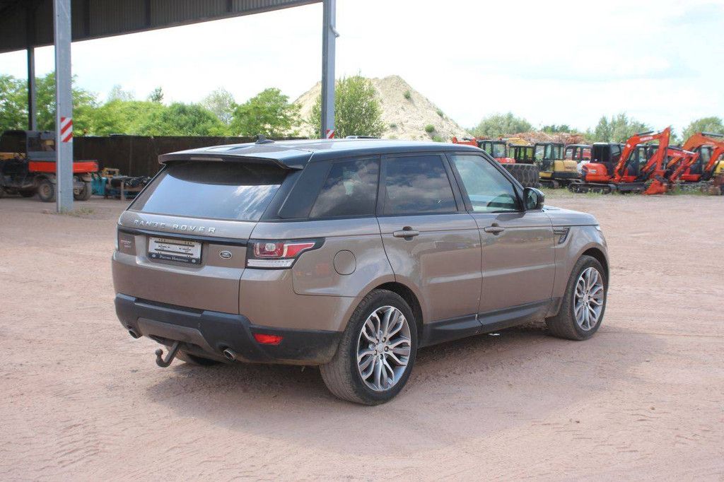 SUV Land Rover Range Rover Sport Diesel 258 PS 2016