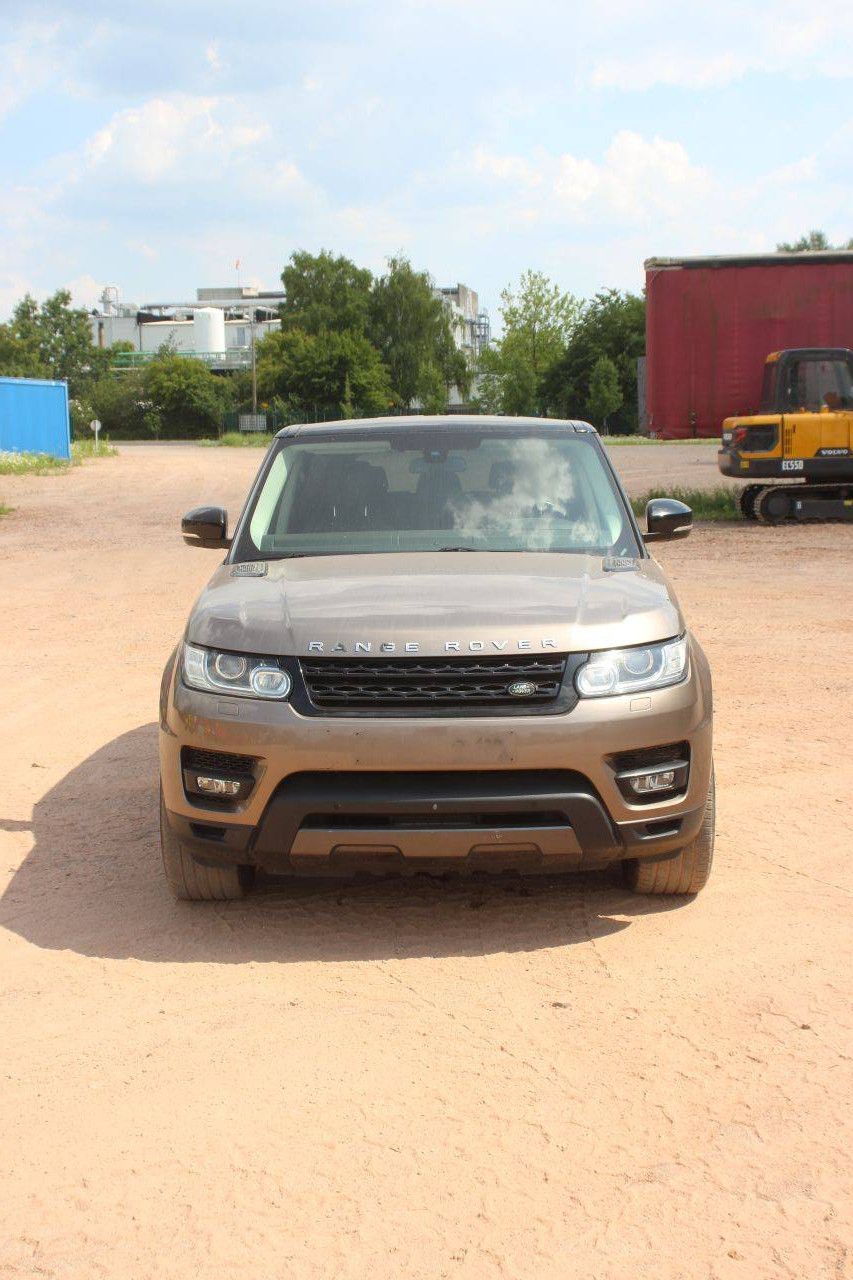 SUV Land Rover Range Rover Sport Diesel 258 PS 2016