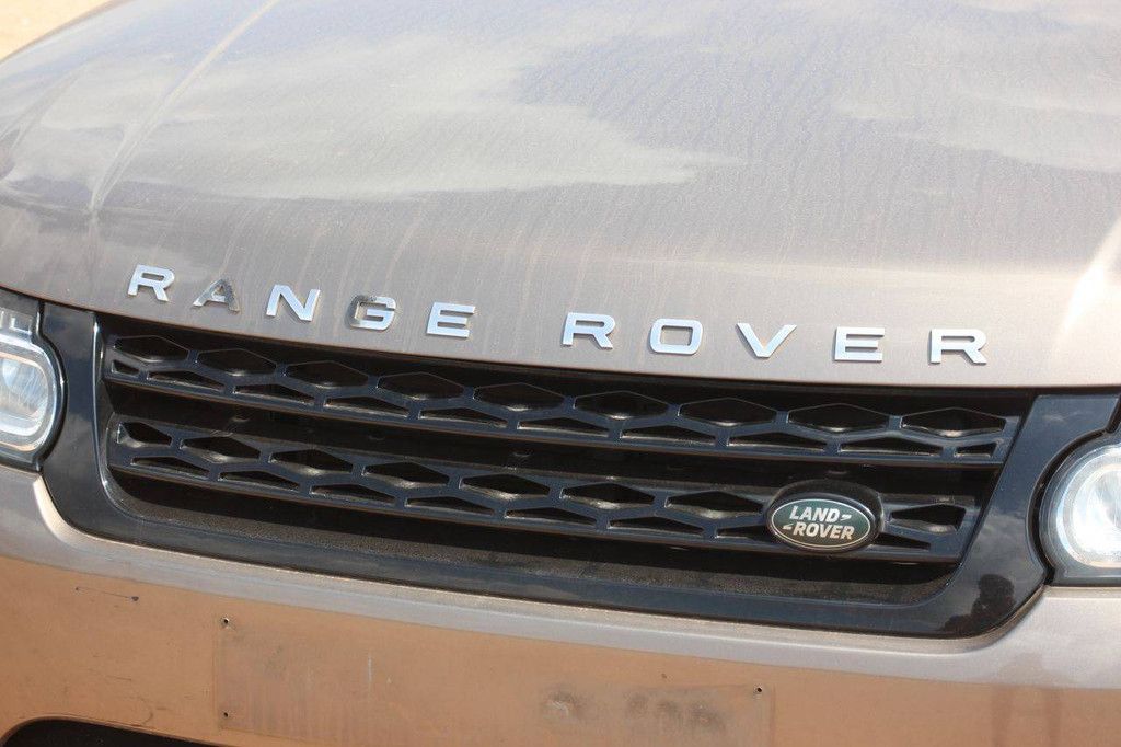 SUV Land Rover Range Rover Sport Diesel 258 PS 2016