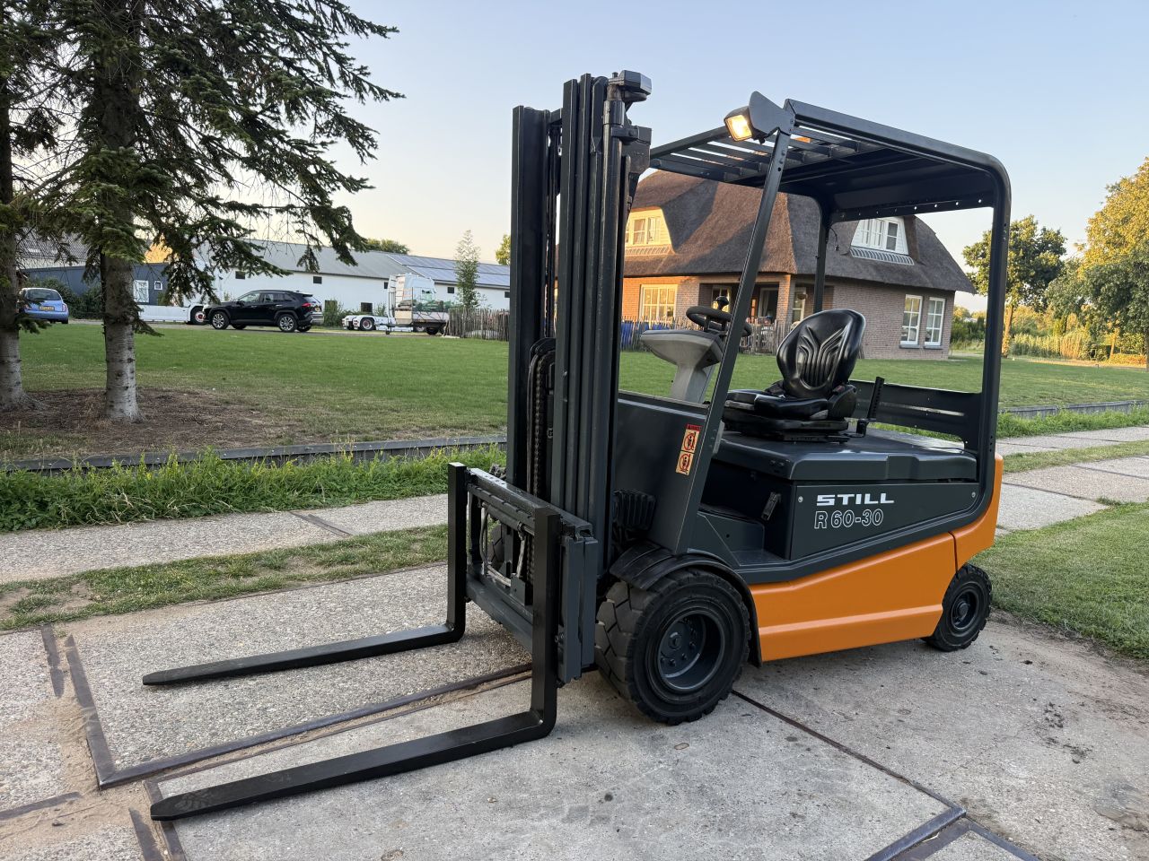 Still 3 tonner elektrische heftruck triplo freelift Sideshift