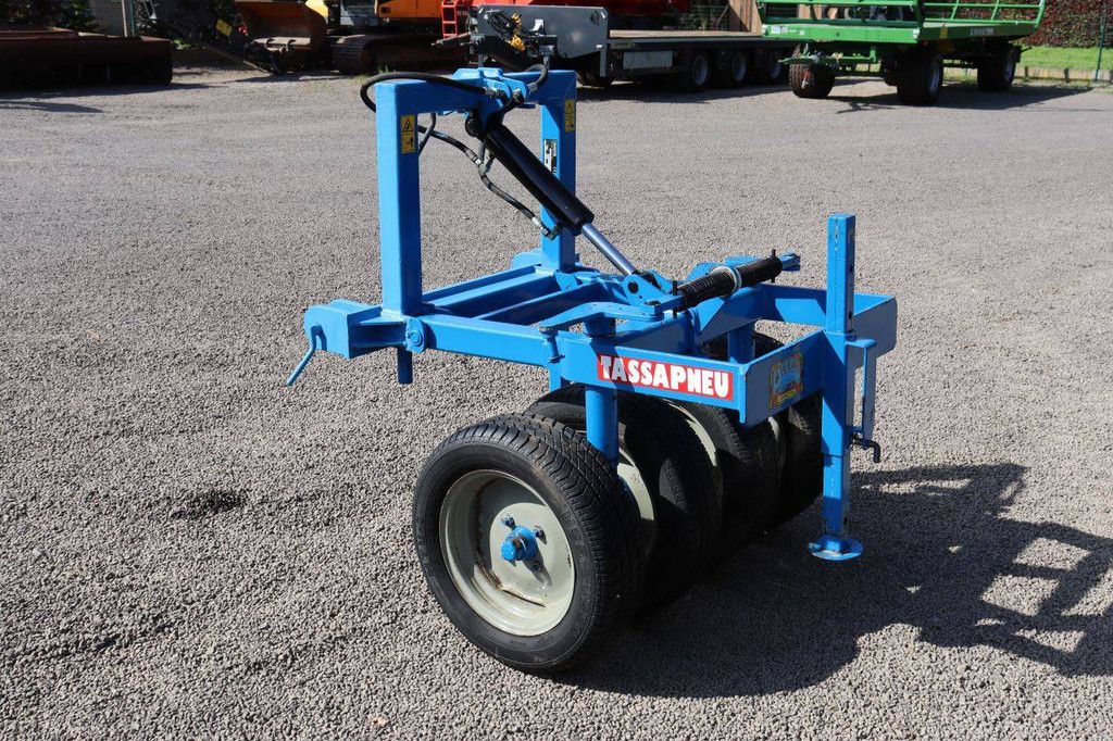 Front tire packer Carre 2008