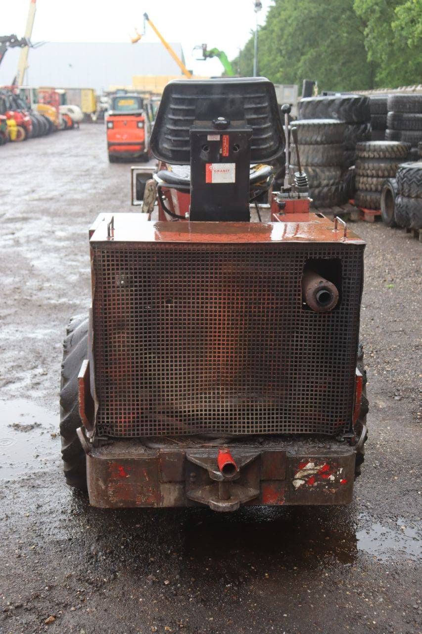 Articulated loader Jogger 300 Diesel 22kW