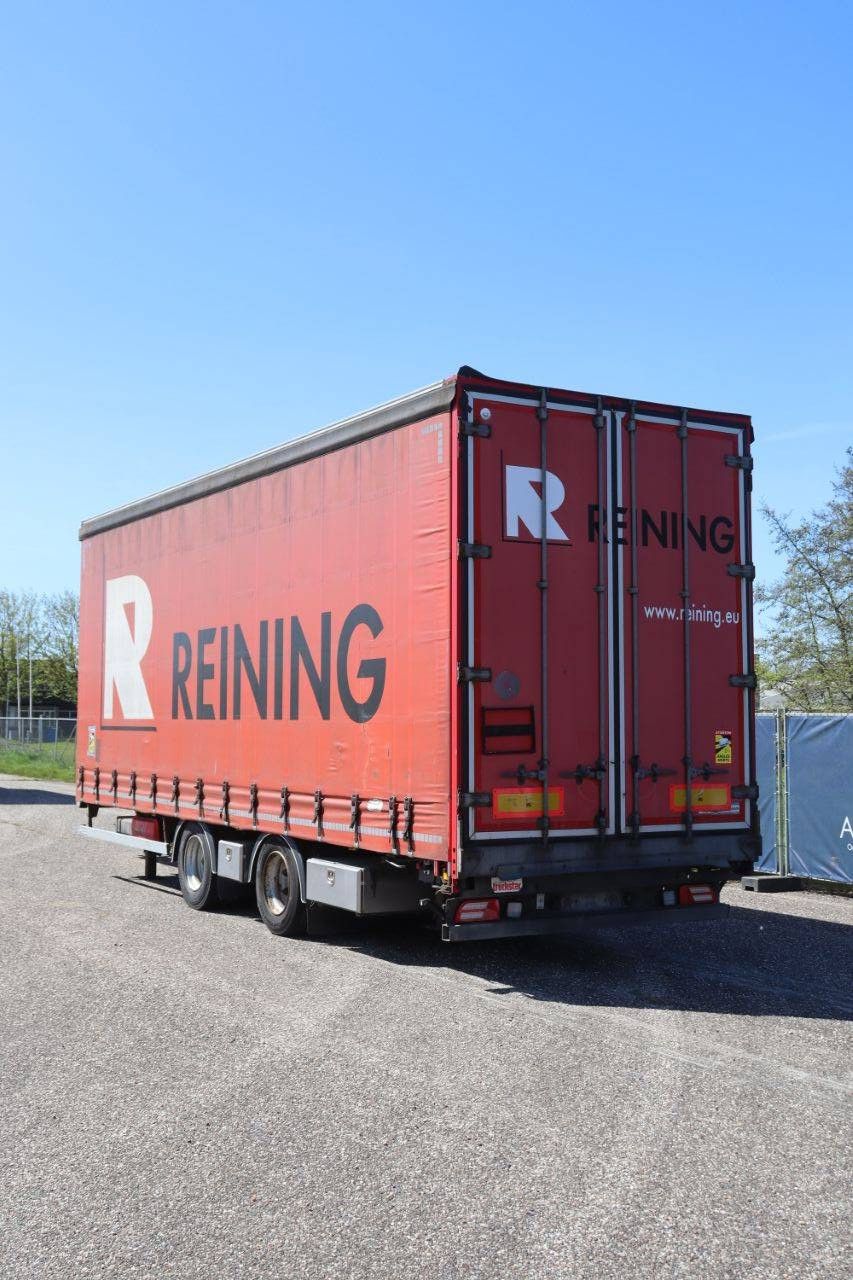 Wabco ZPRASQ 18 curtain-sided semi-trailer