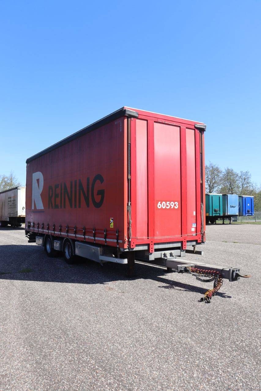 Wabco ZPRASQ 18 curtain-sided semi-trailer