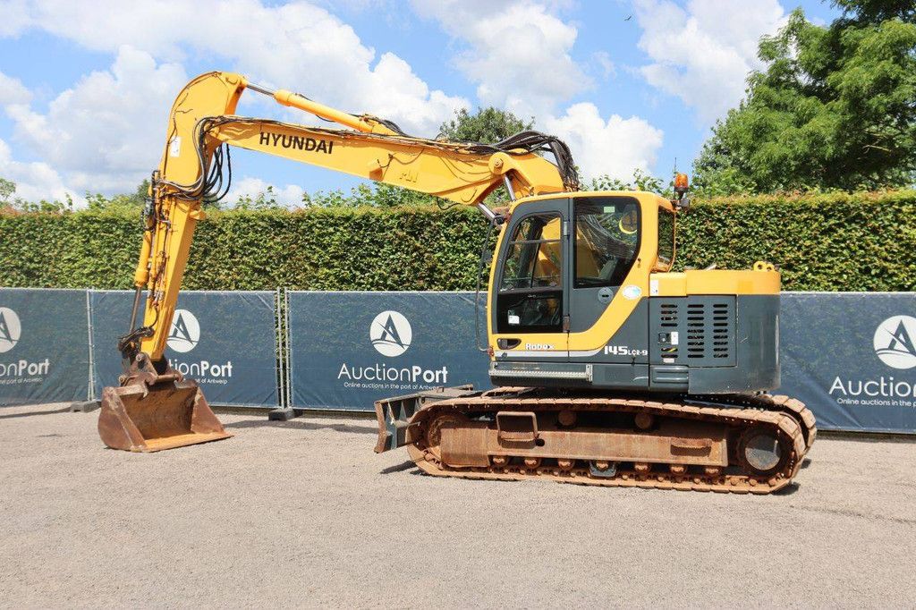 Crawler excavator Hyundai Robex145LCR-9 Diesel 115kW 2010