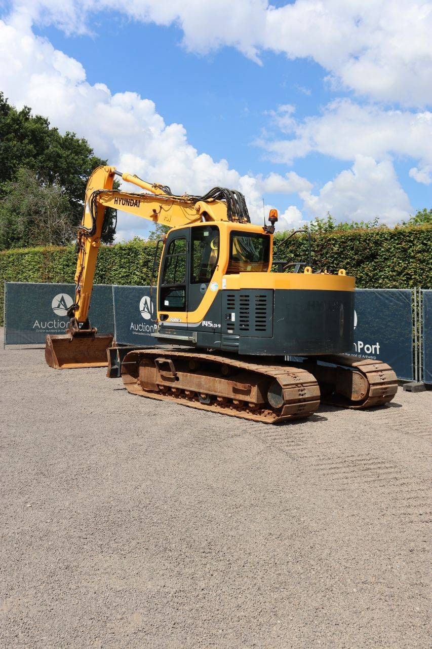 Crawler excavator Hyundai Robex145LCR-9 Diesel 115kW 2010