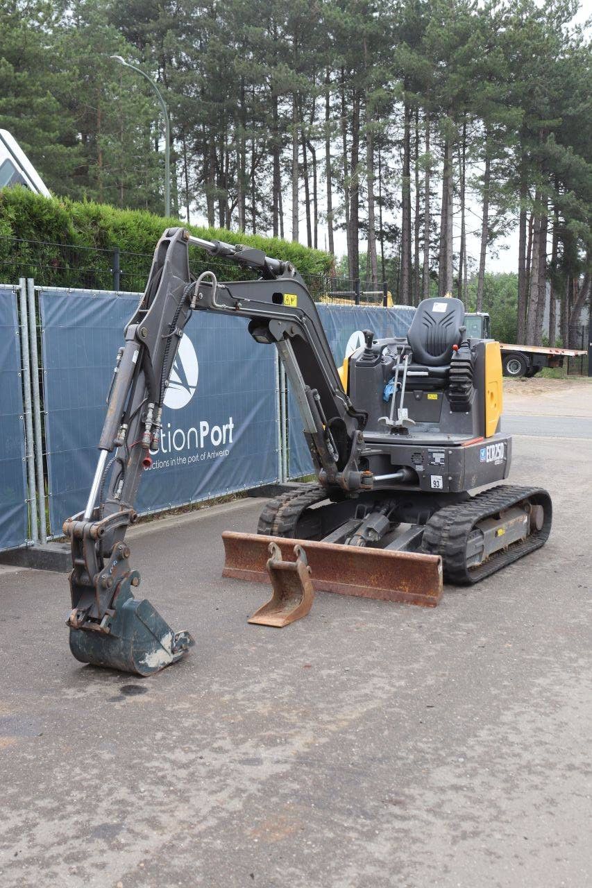 Minigraver Volvo ECR25D Diesel 14.8kW 2022
