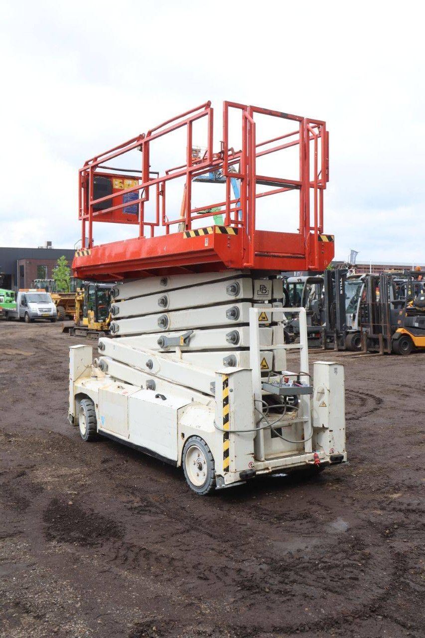 Schaarlift PB Elektrisch 2014