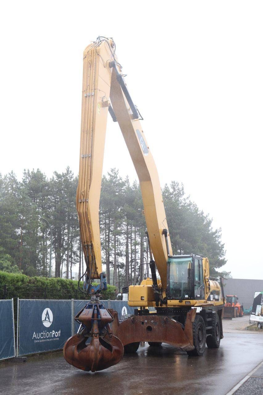 Transferkran Caterpillar M325D Diesel 140kW 2011