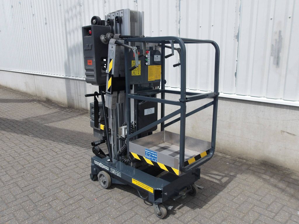 Masthoogwerker JLG 25AM Elektrisch 9.67m 2018