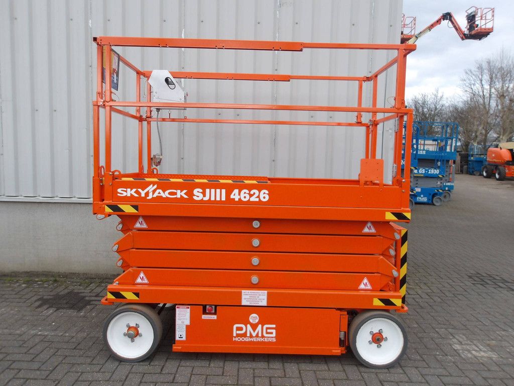 SkyJack SJ4626 Elektrische Scherenbühne 9,92 m 2015