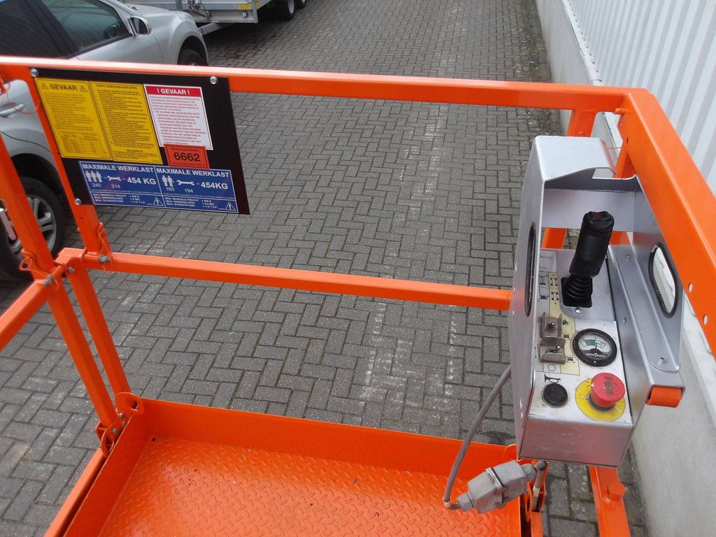 SkyJack SJ4626 Elektrische Scherenbühne 9,92 m 2015