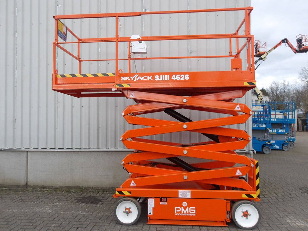 SkyJack SJ4626 Elektrische Scherenbühne 9,92 m 2015