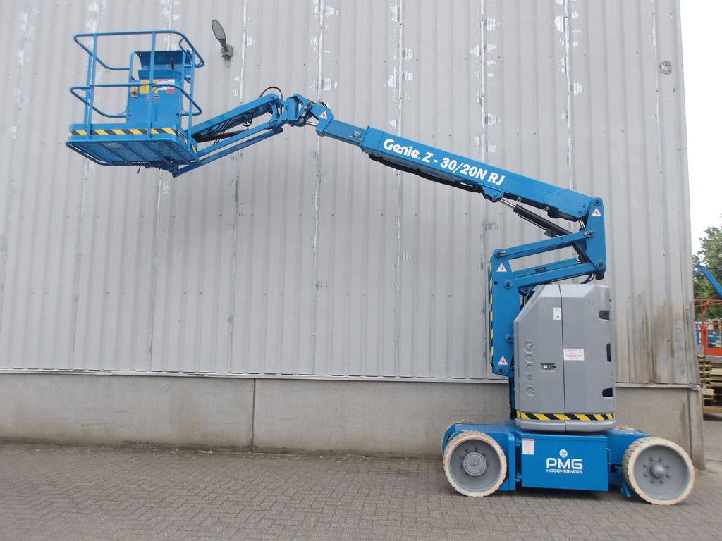Genie Z-30/20N RJ Electric Articulated Boom Lift 11.14m 2016