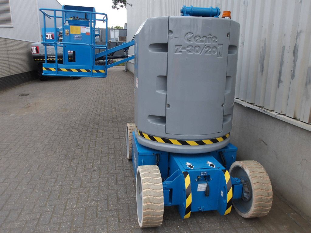 Genie Z-30/20N RJ Electric Articulated Boom Lift 11.14m 2016