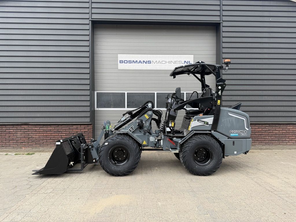 Giant G2700 X-TRA HD+ special color GREY minishovel NIEUW €785 LEASE