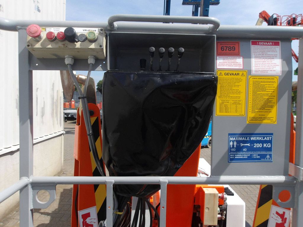 Anhängermontierte Hubarbeitsbühne Nifty 120TAC Electric 12,20 m 2016