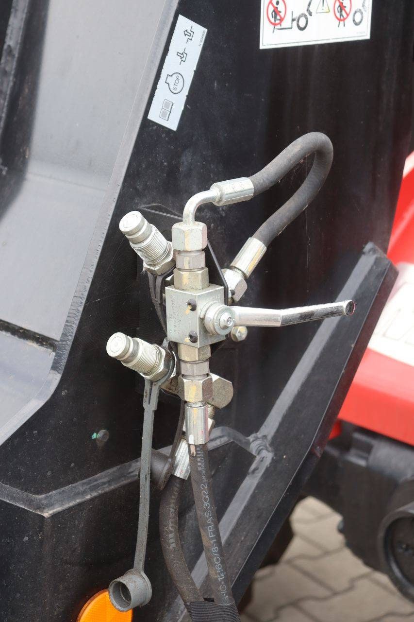 Manitou MLT 741-140 V+ Diesel-Teleskoplader 100 kW 4100 kg 6,0 m 2023