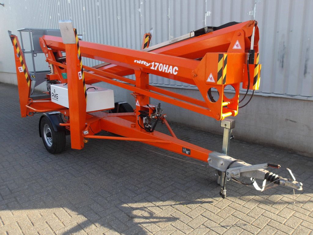 Anhängermontierte Hubarbeitsbühne Nifty 170HAC Electric 17,10 m 2011