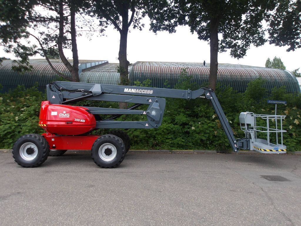 Articulated boom lift Manitou 200ATJ Diesel 20.28m 2014