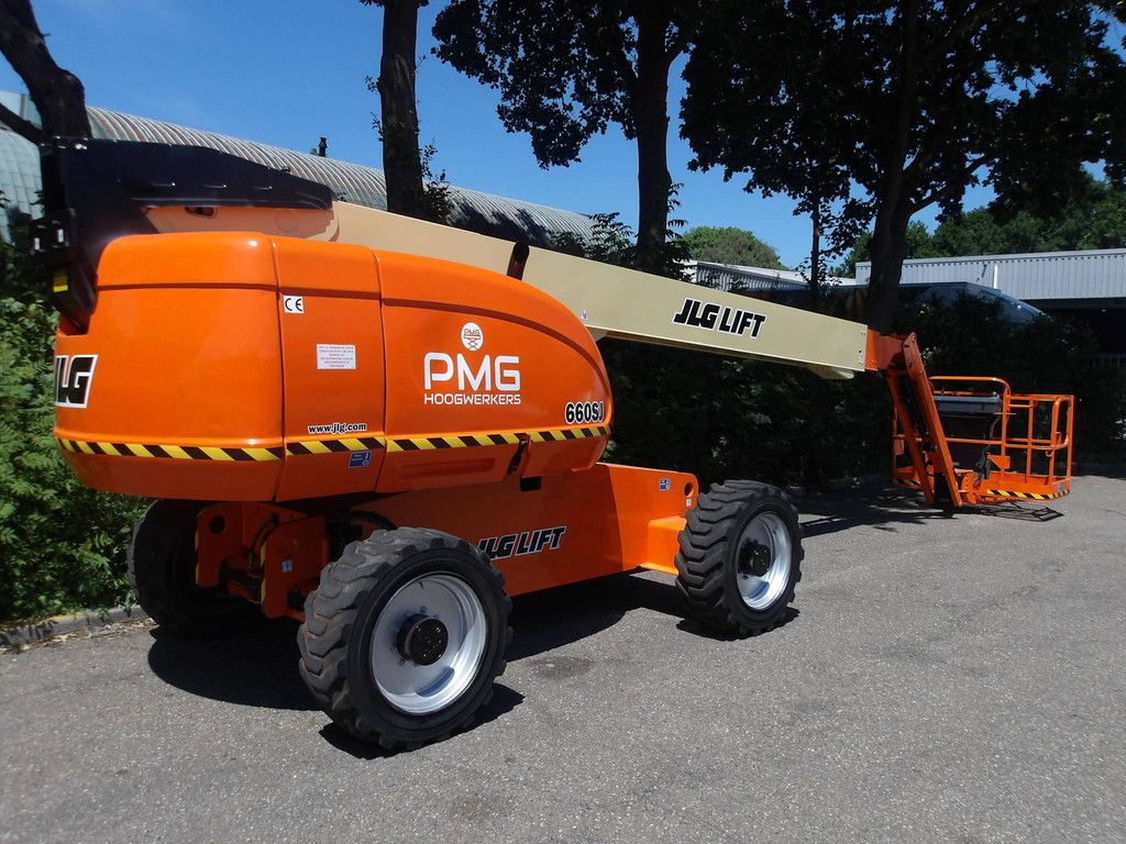 Telescopic boom lift JLG 660SJ Diesel 21.80m 2012