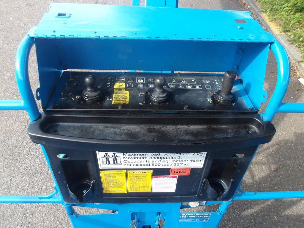 Genie S-105 Diesel Telescopic Boom Lift 34m 2009
