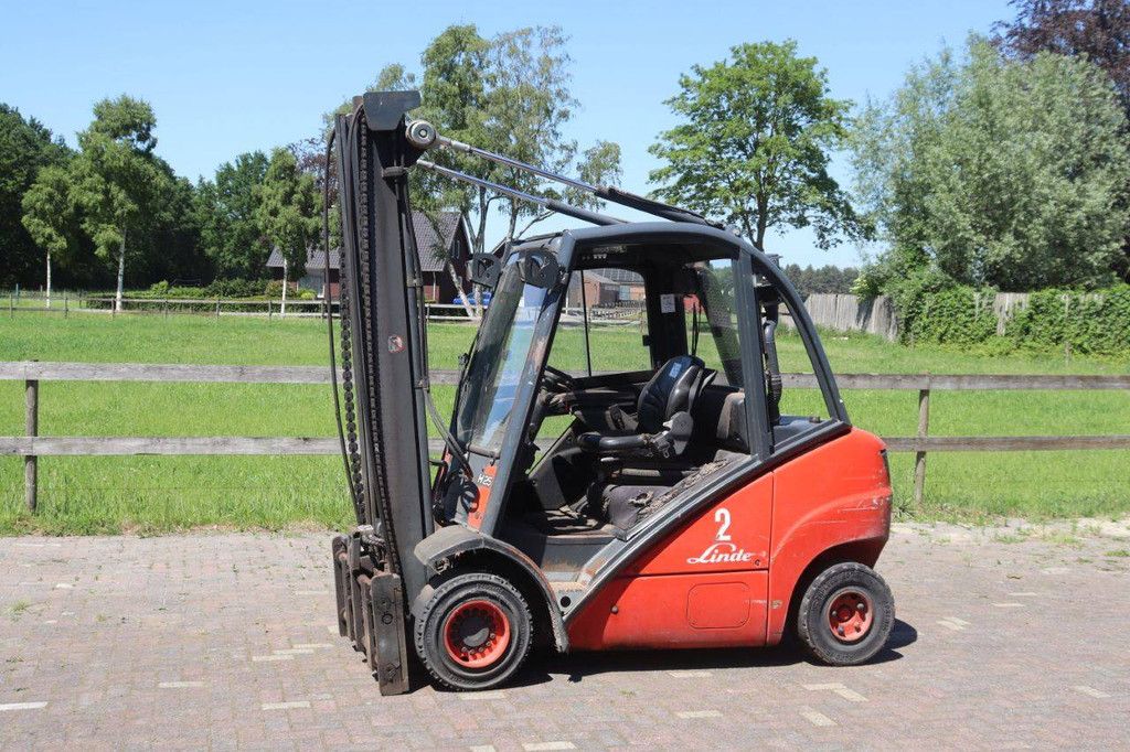Linde H25D Diesel-Gabelstapler 2500 kg 2006