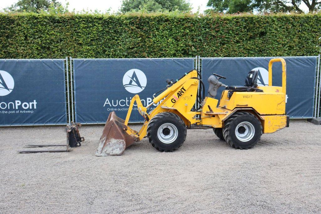 Articulated loader Giant V451T Diesel 33kW 2002