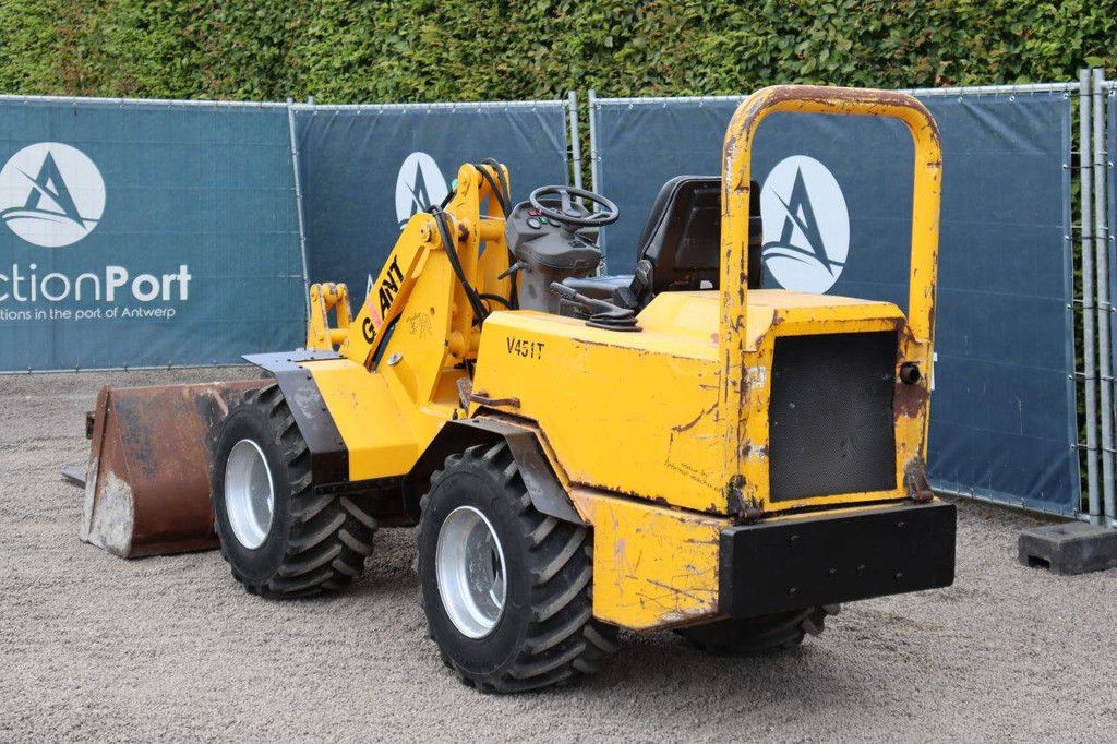 Articulated loader Giant V451T Diesel 33kW 2002