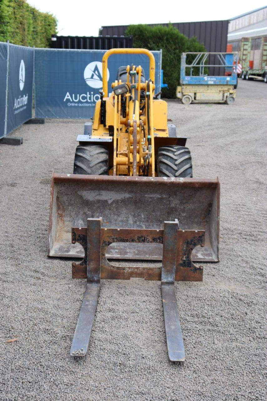 Articulated loader Giant V451T Diesel 33kW 2002