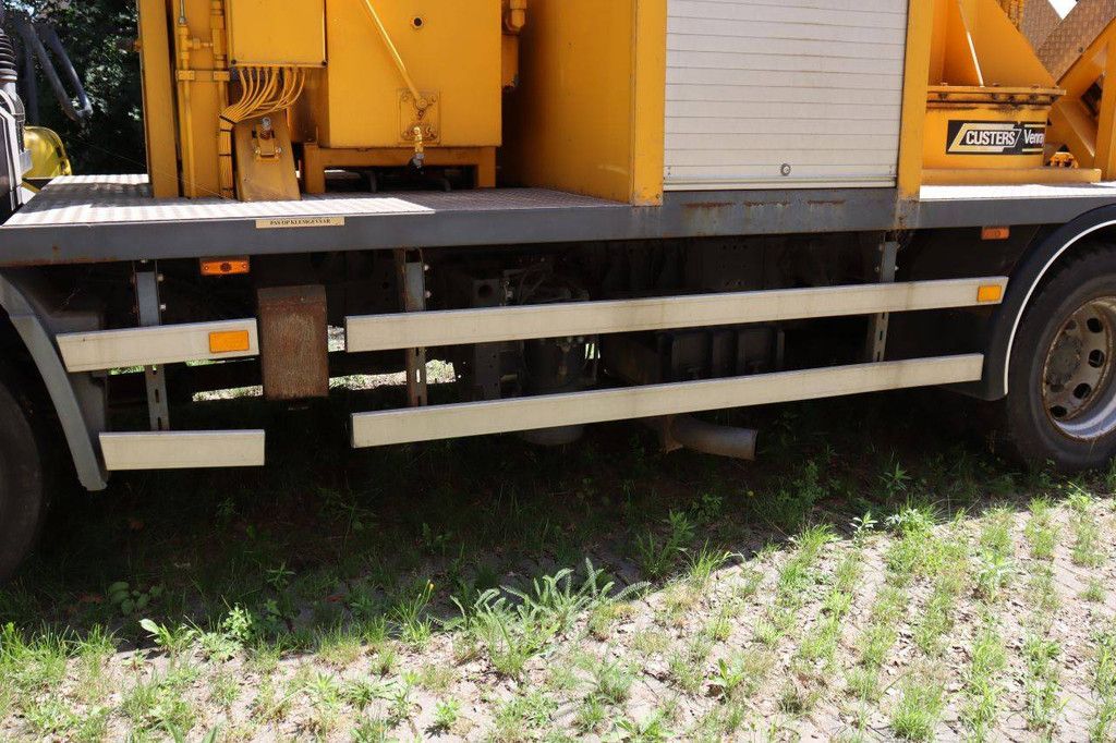 Truck-mounted aerial work platform DAF AE65 NC Diesel 212 hp 1997