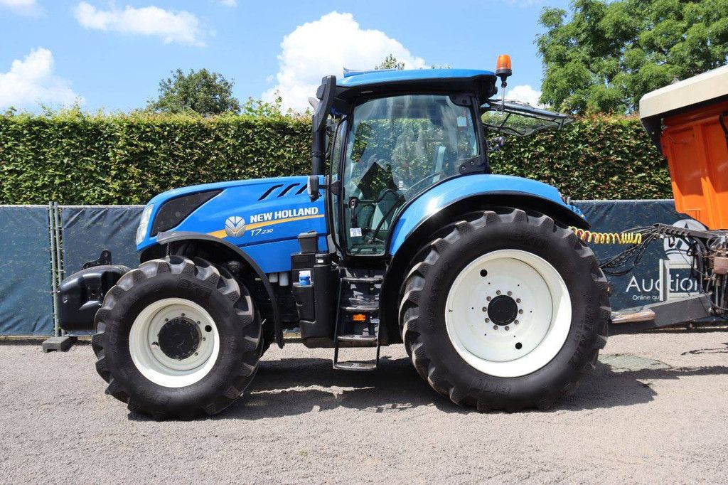 Traktor New Holland T7.230 Diesel 180kW 2019
