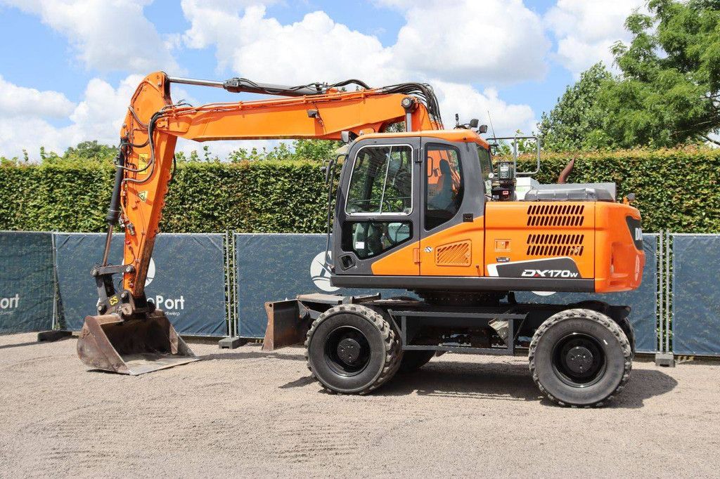 Wielgraafmachine Doosan DX170W-5 Diesel 113kW 2017
