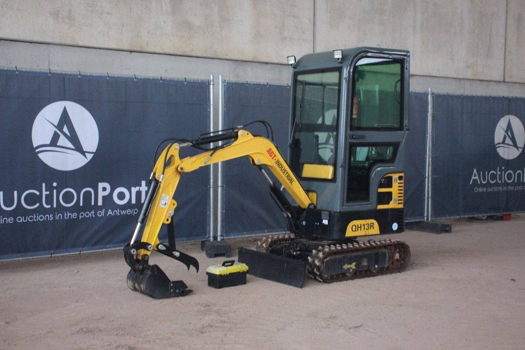 Minigraver AGT Industrial QH13R Diesel 2024 Nieuw